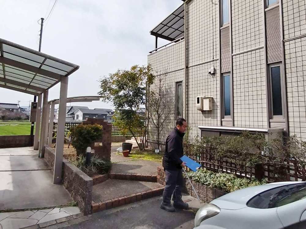 ナチュラルエクステリアからスタイリッシュエクステリアへ ― お庭の模様替えで暮らしも明るく、使いやすく ―